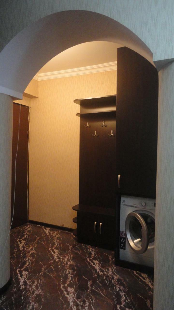 Apartment Жужуна Batumi Eksteriør billede